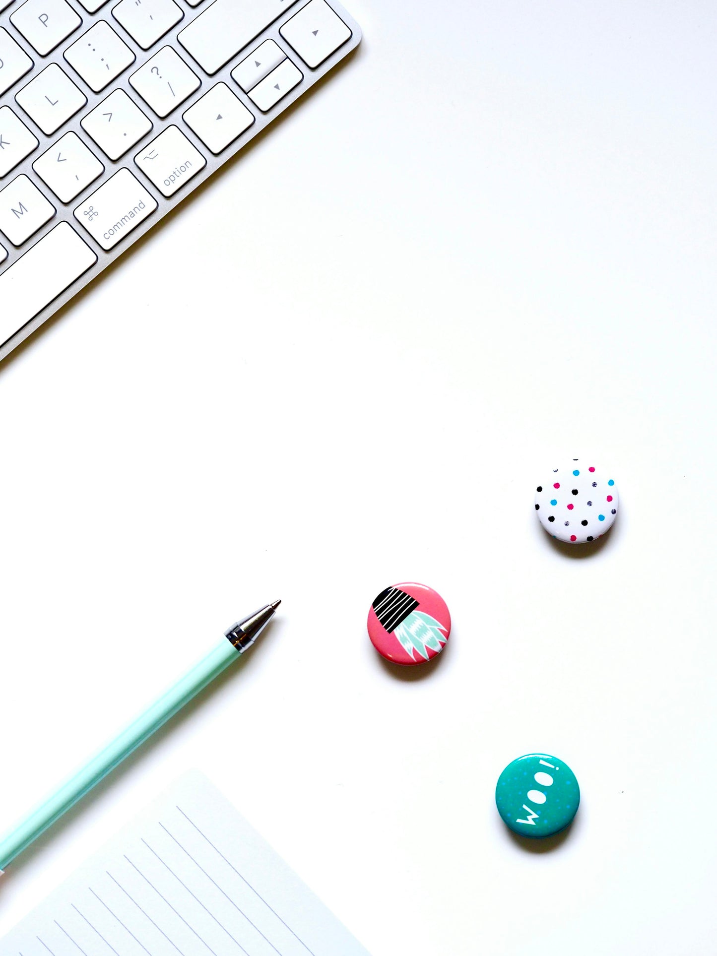 Vereinspin / Anstecker mit Logo – Next Layer CH B2B